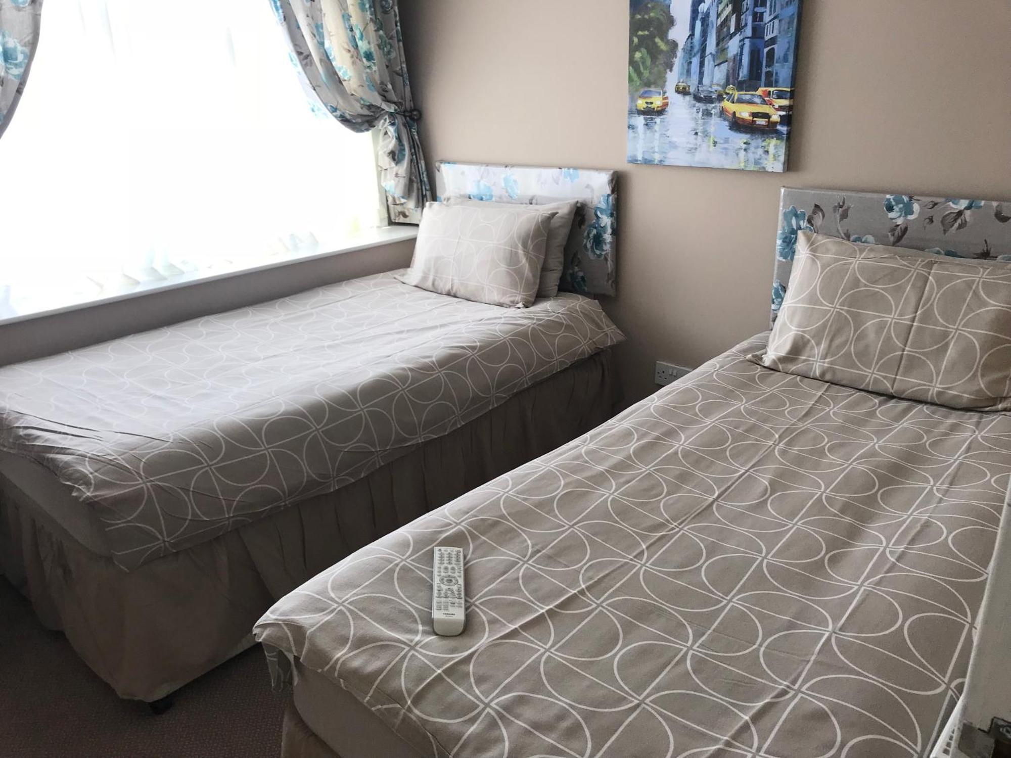 2 Bedroom Self-Catering Chalet ستيبس المظهر الخارجي الصورة