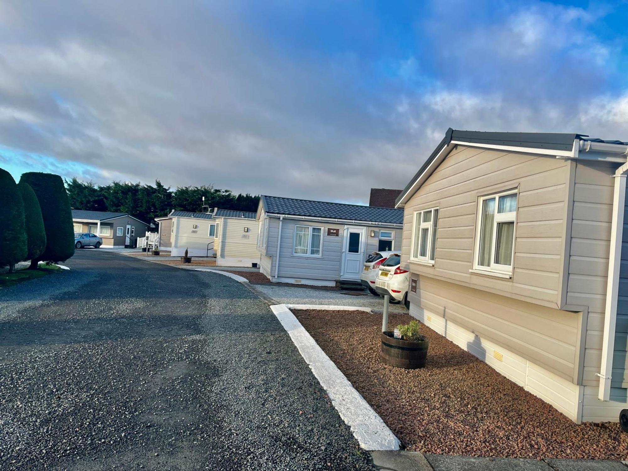 2 Bedroom Self-Catering Chalet ستيبس المظهر الخارجي الصورة